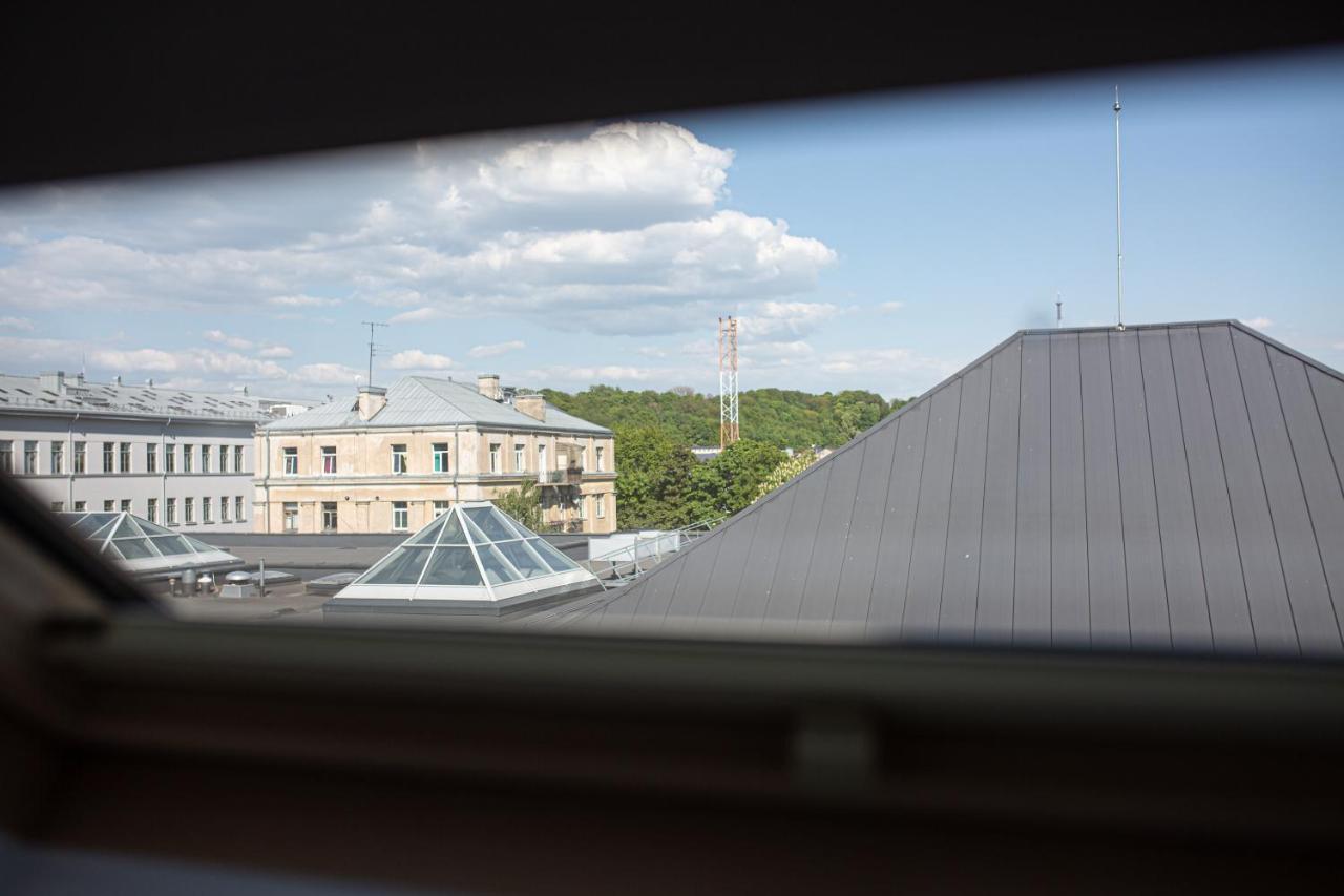 M8 Stylish One-Bedroom Apartment Kaunas Bagian luar foto